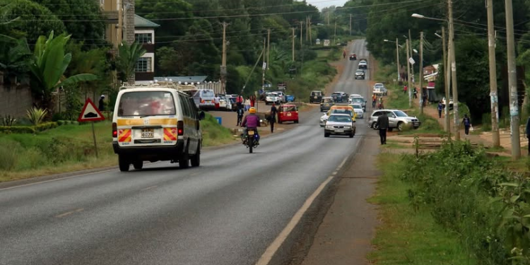 Mt Kenya Road Projects Resume As State Unlocks Ksh175B From Fuel Levy Nyeri-Kamakwa Road.