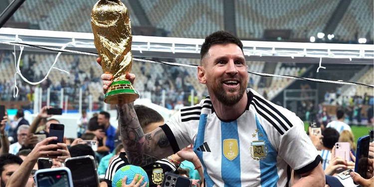The Innocent Mistake That Could Send World Cup Fans To U.s. Prison For A Year Lionel Messi Lifting The World Cup Trophy In 2022.
