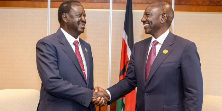 President William Ruto Shaking Hands With The Former Prime Minister Raila Odinga Photo/Pcs