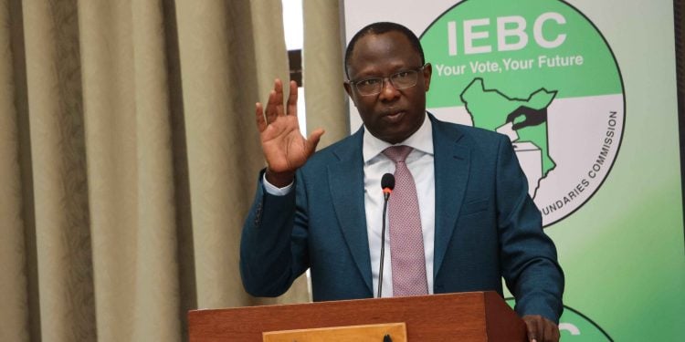 Iebc Announces 12,520 Job Opportunities For Kenyans: How To Apply Iebc Opens 12,520 Jobs For Enhanced Continuous Voter Registration Exercise