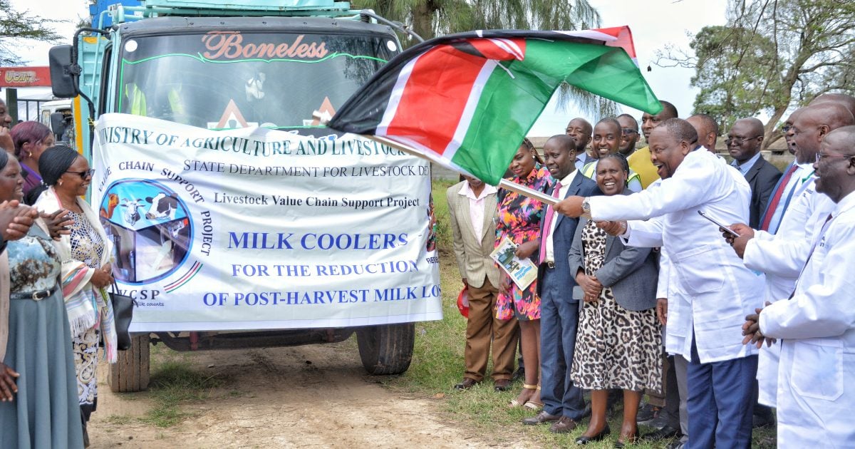 Kenya Bans Importation Of Milk Powder Mutahi Kagwe Falgs Off A Truck Of Milk Coolers In Naivasha. Phot/ Ministry Of Agriculture